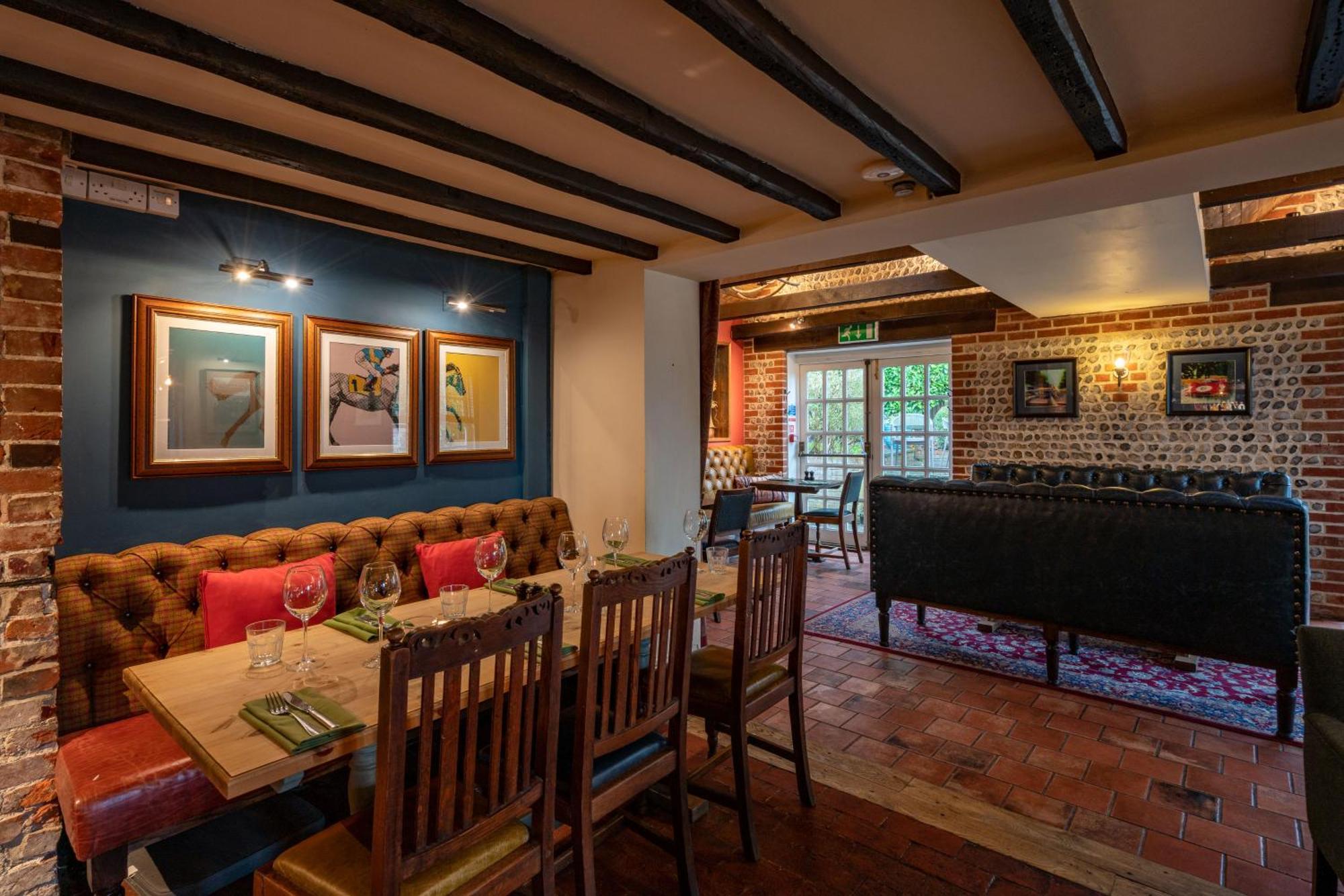 The Royal Oak Inn Chichester Exteriér fotografie