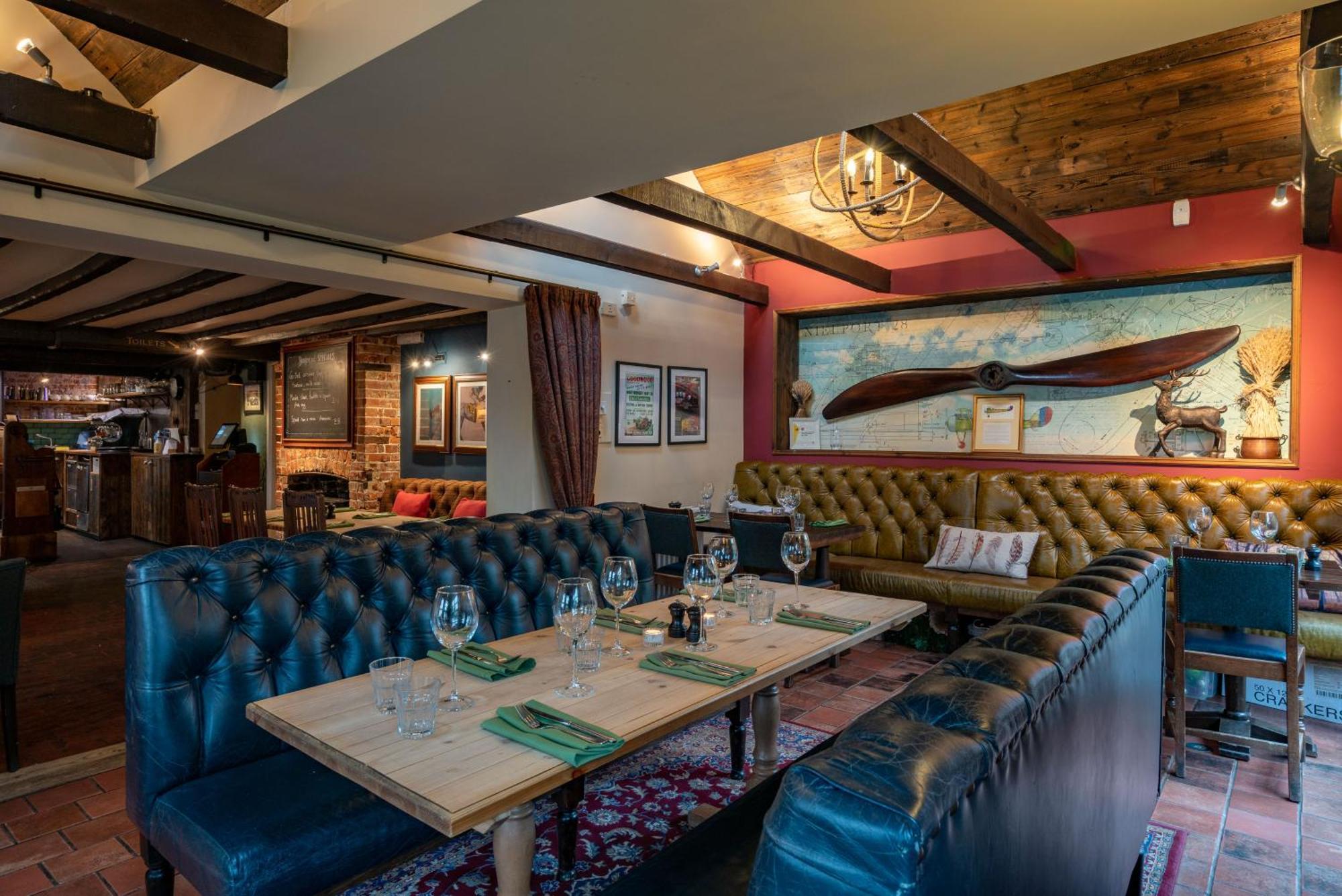 The Royal Oak Inn Chichester Exteriér fotografie