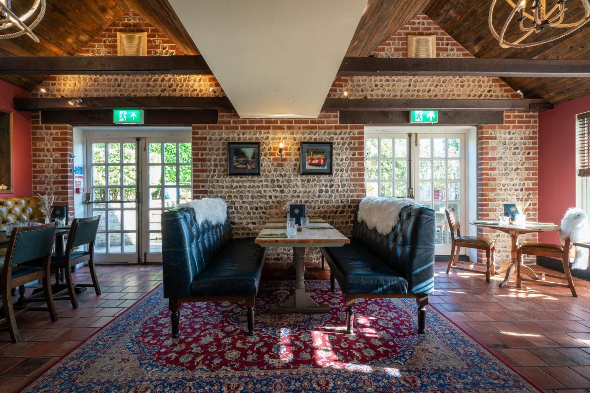 The Royal Oak Inn Chichester Exteriér fotografie